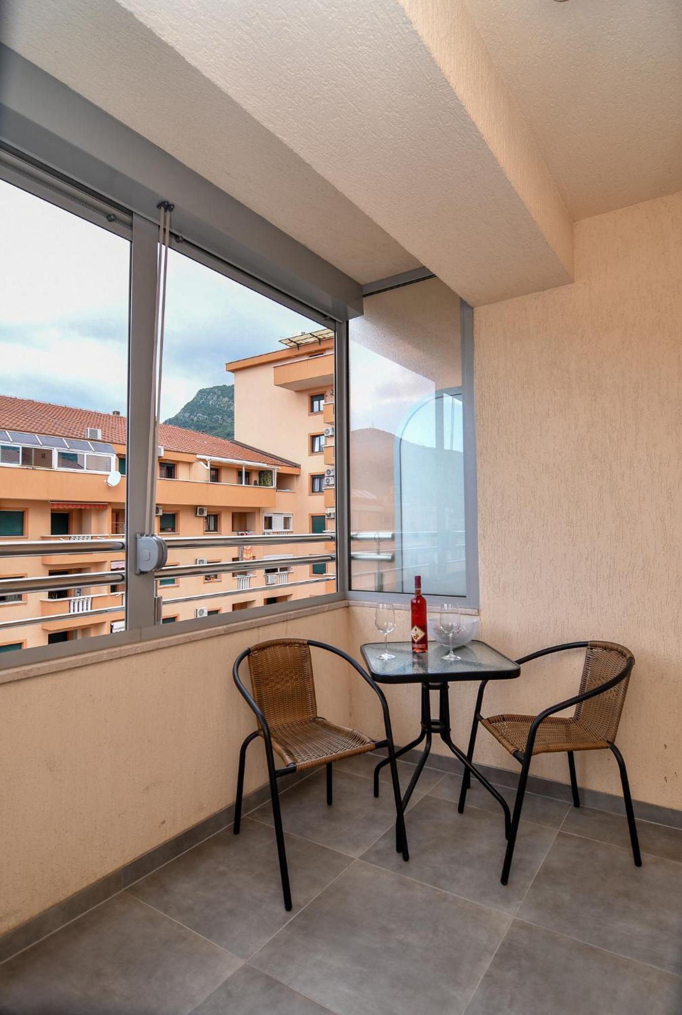 Apartment Moderan Dvosoban Stan Budva